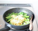 サッと炒めて【青梗菜と卵のオイスター炒め作り方6写真
