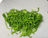 ピーマンとツナのマヨ炒め作り方1写真