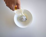 牛乳おしるこ♪大福とミルクをチンするだけ作り方2写真