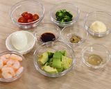 食べれるカップのアボカドサラダ作り方1写真