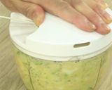 食べれるカップのアボカドサラダ作り方4写真