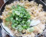 サラダチキンと長ネギとサクラエビ入り炒飯作り方6写真