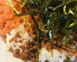毎日のしろごはん●ふりかけ三種盛り丼作り方1写真