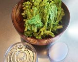 ツナ缶と菜の花の卵入り味噌汁作り方1写真