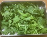 春菊と胸肉の柚子胡椒パスタ作り方1写真