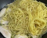 春菊と胸肉の柚子胡椒パスタ作り方5写真