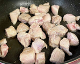 畑の大根丸ごと一本＆豚角ロース肉♡煮付け作り方2写真