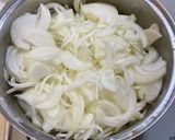 妙高の味　玉ねぎの水分で作る豚汁作り方5写真