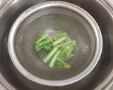 鶏ももの漬け焼きと春菊ゴマ和えです作り方2写真