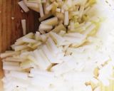 ☆大根の皮と葉の味噌炒め作り方1写真