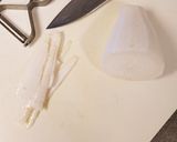 大根皮梅しらす和え作り方1写真