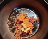 クセになるコク!手羽元と鶏レバーの味噌汁作り方10写真