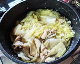 玉ねぎ麹で!白菜&舞茸ミルクスープパスタ作り方3写真