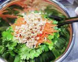 パクチーと鶏ひき肉のサラダ作り方5写真