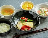コンソメスープ【入院食⑱昼/温副菜】作り方6写真