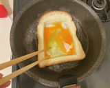 冷凍食パンでくり抜きハム卵チーズトースト作り方5写真