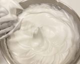 クリームチーズのクリスマスシフォンケーキ作り方12写真