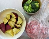 豚こまとさつまいもの甘酢にんにく作り方1写真