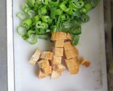サラダチキンと長ネギとサクラエビ入り炒飯作り方2写真