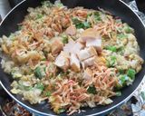 サラダチキンと長ネギとサクラエビ入り炒飯作り方9写真