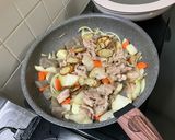 豚汁(炒めゴボウ・里芋・舞茸・豚肉)作り方13写真