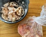 鶏肉とれんこんのにんにくマヨ照り焼き作り方1写真
