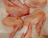 ごぼうと手羽先のトマト煮作り方1写真