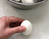 ゆで卵の殻をきれいにむく方法。作り方1写真