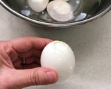 ゆで卵の殻をきれいにむく方法。作り方3写真