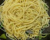 パパ牡蠣のオリーブ漬けとキノコパスタ作り方4写真