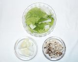 【ひとり鍋】豚バラと白菜の醤油麹土鍋作り方2写真