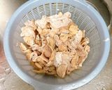 ごぼうも主役級にたっぷり♪粕汁風モツ煮作り方1写真