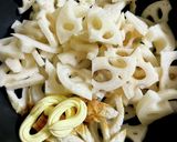 レンコンちくわのバター醤油炒め作り方1写真