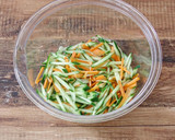 ☆簡単☆鶏ささみとお野菜のごまマヨ和え作り方2写真