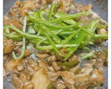 舞茸とピーマン🫑豚肉のバタポン酢炒め🌟作り方4写真