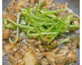 舞茸とピーマン🫑豚肉のバタポン酢炒め🌟作り方4写真