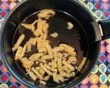 ネギわかめ油揚げで●関西のたぬきうどん作り方3写真