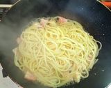 サラダチキンとベーコンのペペロンチーノ作り方9写真