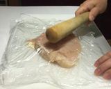 鶏ムネ肉と香草パン粉のクリスマスチキン♡作り方1写真
