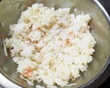 バターが香るカニカマ★パリおにぎり作り方4写真