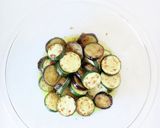 大人気な【夏野菜と生ハムチーズのマリネ】作り方7写真