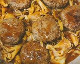 デミ風味で☆煮込みハンバーグ作り方5写真