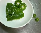 茄子とピーマンの味噌炒め作り方1写真