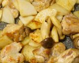 絶品♡鶏肉と大根のめんつゆカレー炒め作り方4写真