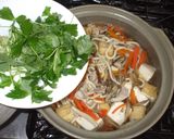 うどん鍋♪ごぼうしめじ人参で簡単鍋料理作り方9写真
