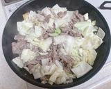 うまマヨ！豚こまとキャベツの塩レモン炒め作り方4写真