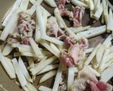 大根を肉と炒め煮してみた。作り方2写真