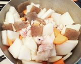 お出汁の効いた ガツンとうまいとん汁作り方7写真