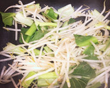 給食の「小松菜ともやしの炒めもの」♡和風作り方2写真