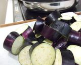 ☆茄子とミートボールのトマト煮☆作り方1写真